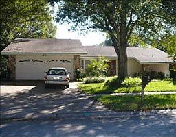 5th image of 2839 Anderson Dr N