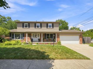 41138 Crestwood Dr, Plymouth, MI 48170