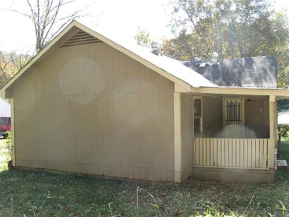 2230 Aberdeen, Memphis, TN 38127