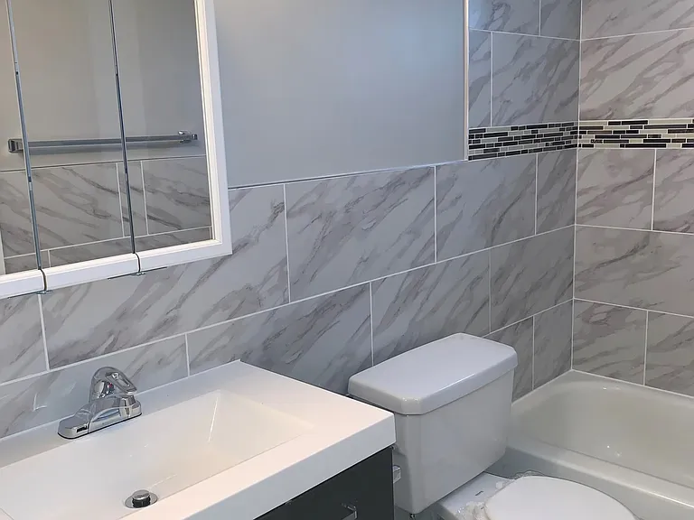 Cedar Brook Apartments — Photo 4