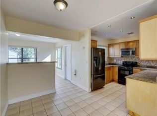 430 SW 30th Ter, Fort Lauderdale, FL 33312