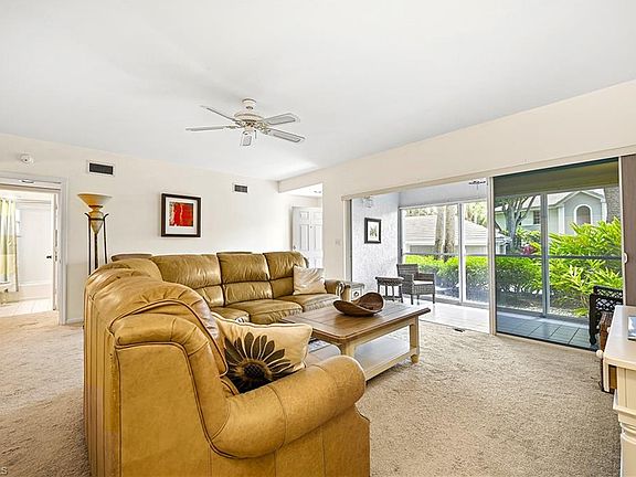 4th image of 4251 Lake Forest DR #212