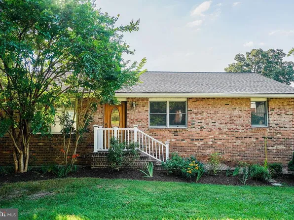 1132 Skyway Dr, Annapolis, MD 21409