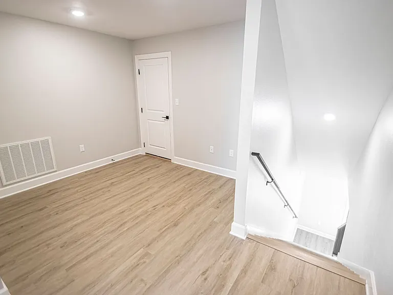 302 Kanis Ridge Dr — Photo 23