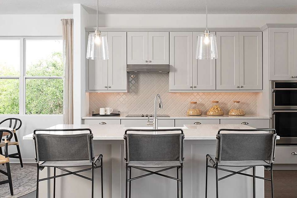 Ellington Place - Chapin Interior Image 1