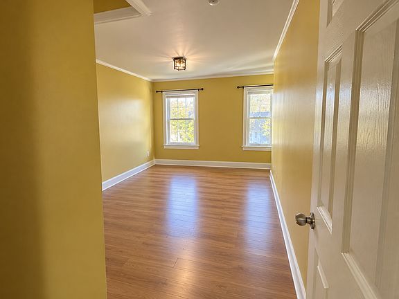 5th image of 247 N Main St #2