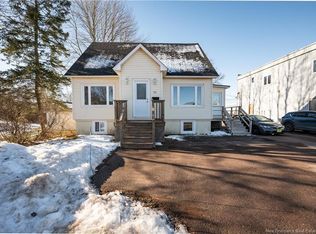 26 Westview Ter #A-B, Riverview, NB E1B 3S3