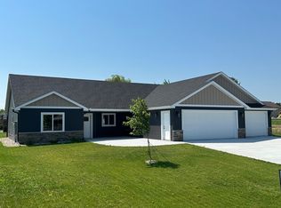 129 Highlands Blvd, Melrose, MN 56352