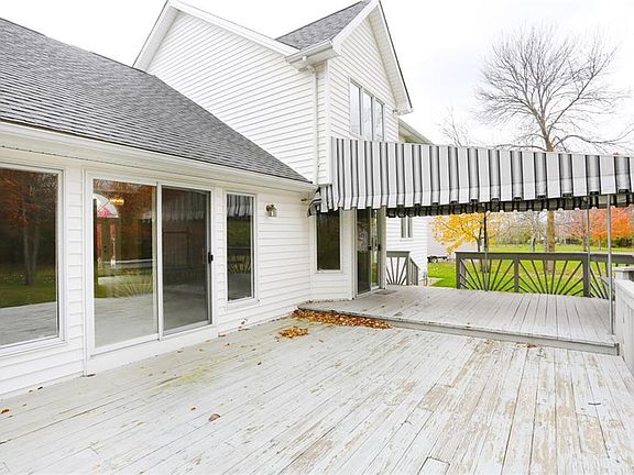 2nd image of 99 Riverview Ct