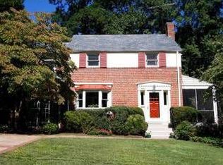 5803 Augusta Ln, Bethesda, MD 20816