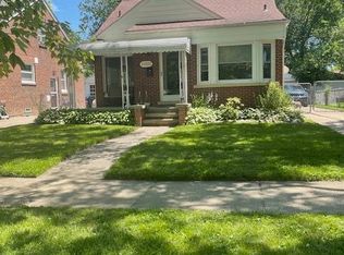11322 Kinloch Ave, Redford, MI 48239