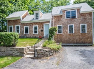 12 Beals St, Weymouth, MA 02191