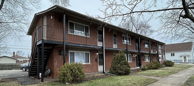 1st image of 3414 13th St #3420