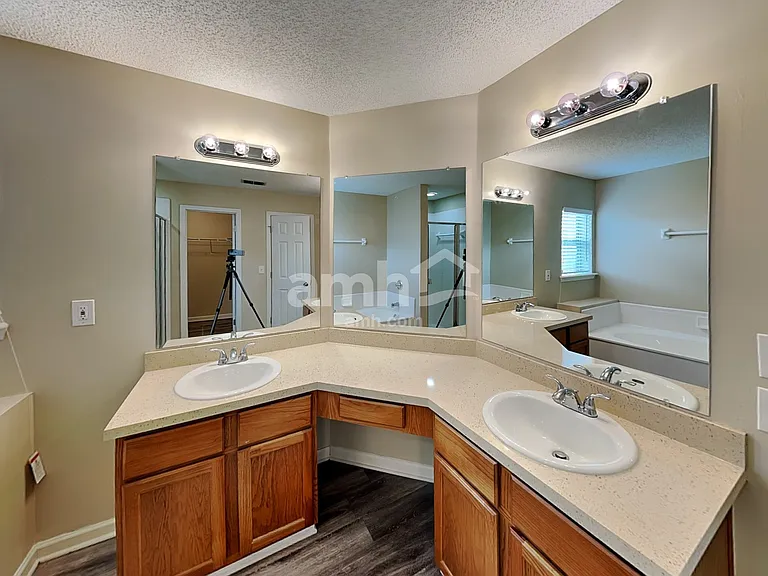 12344 S Benton Harbor Dr — Photo 14