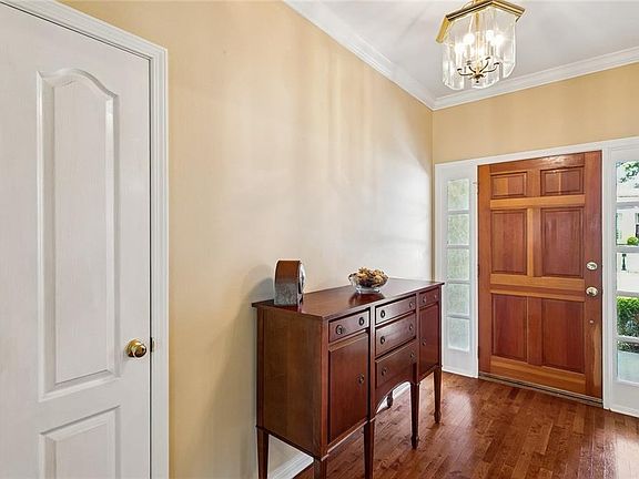 4th image of 67046 Dolan St