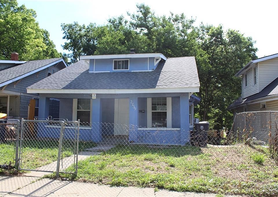 1st image of 2739 Elmwood Ave