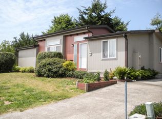 1340 SW Forest Pkwy, Waldport, OR 97394