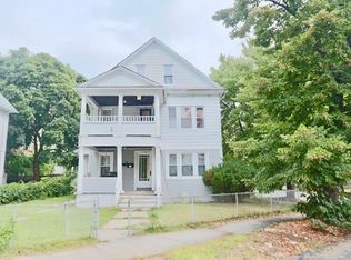 32-34 Vermont St, Springfield, MA 01108