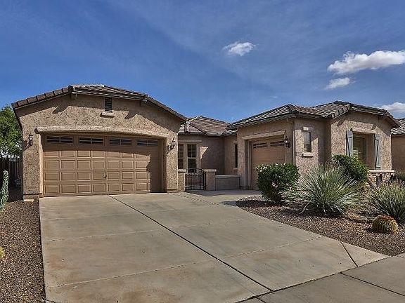 2nd image of 25952 W Yukon Dr
