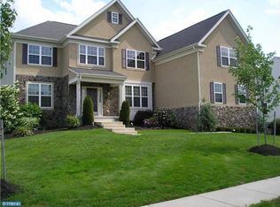 8 Maple Glenn Rd, Mount Laurel, NJ 08054