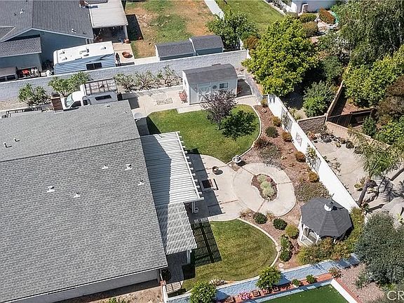 2nd image of 1572 Winston Way