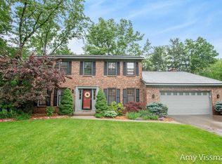 7673 Candlewood Dr SE, Ada, MI 49301