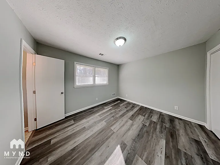 8156 Sweetwater St — Photo 8