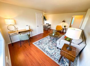 1703 E Union St APT 102, Seattle, WA 98122