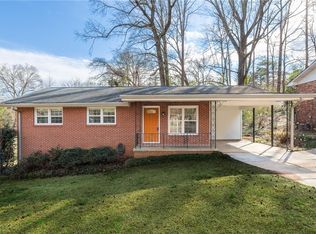 3181 Lindmoor Dr, Decatur, GA 30033