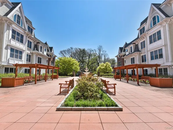 225 Stanley Avenue #316, Mamaroneck, NY 10543