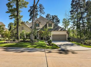 2037 Hidden Paradise Dr, Conroe, TX 77304
