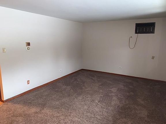 4th image of 4517 Grove Ave APT 1