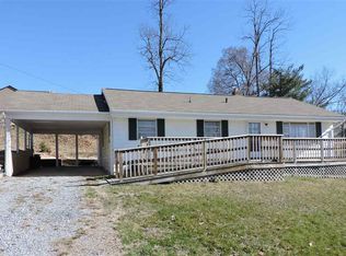 1707 1st St, Staunton, VA 24401