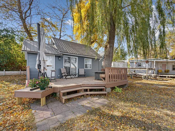 15295 Shieldsville Blvd, Faribault, MN 55021