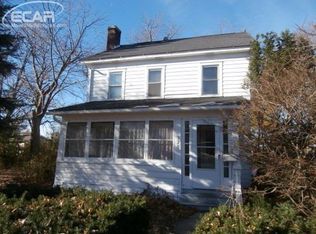 320 Oakwood Ave, Owosso, MI