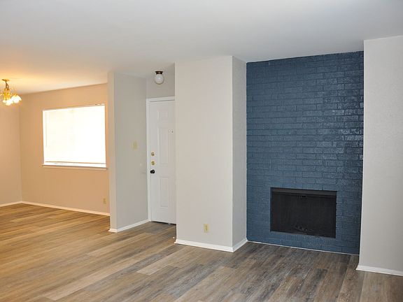 5th image of 10810 Topperwein Dr #A