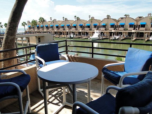 4th image of 425 Padre Blvd #22