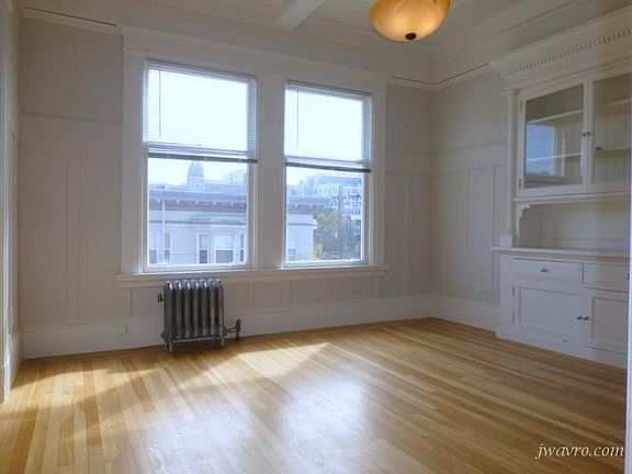 4th image of 2400 Van Ness Ave APT 26