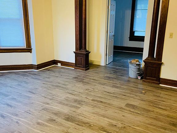 3rd image of 1606 Loomis St #1606