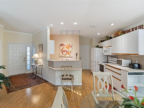 3rd image of 1846 W Nicole Dr