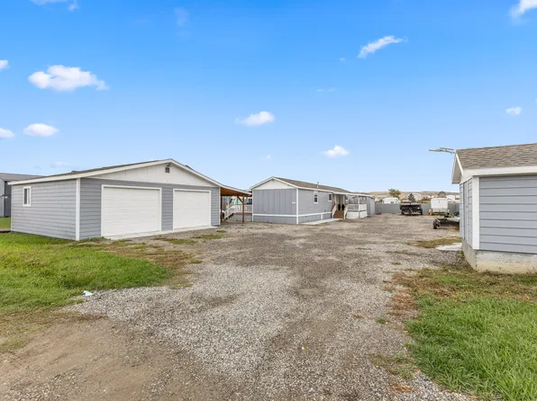 7922 Alderson Ave, Billings, MT 59106