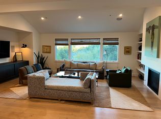 15 Oak Knoll Rd, Kentfield, CA 94904