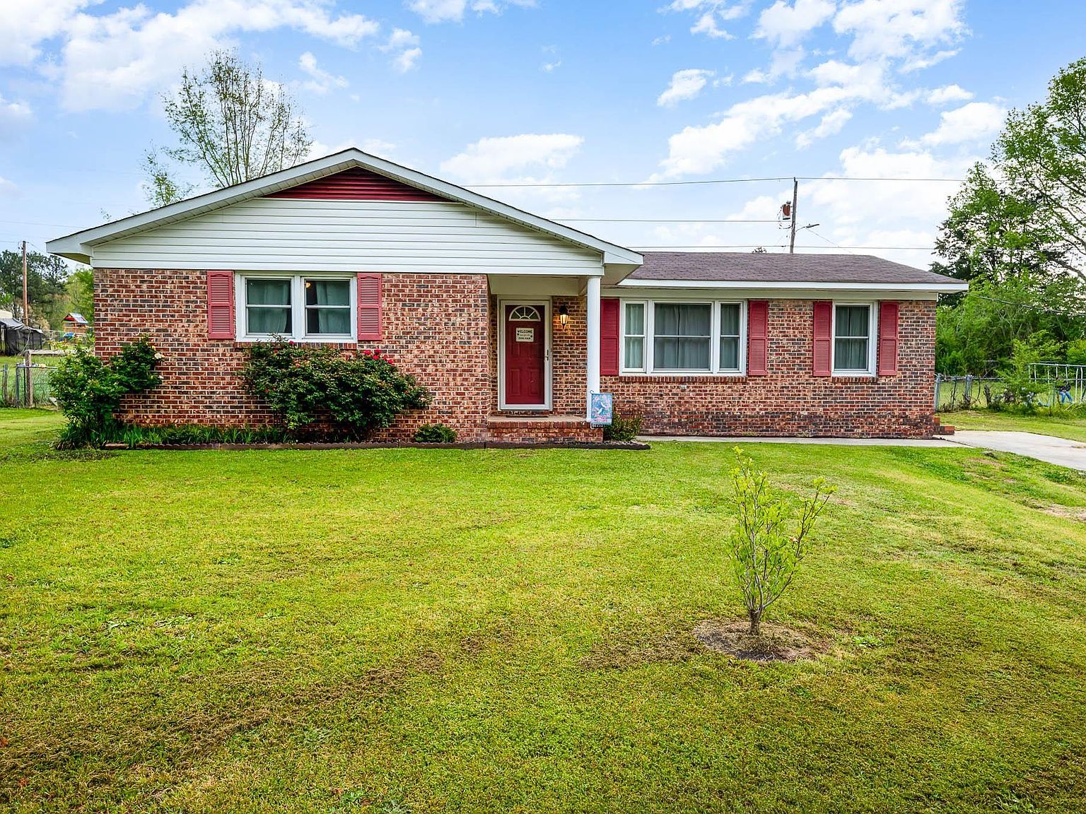 217 Ashcroft Dr, Greenwood, SC 29646 Zillow