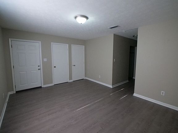3rd image of 2434 Atlas Rd