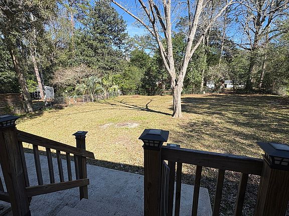 4th image of 2113 E Dellview Dr