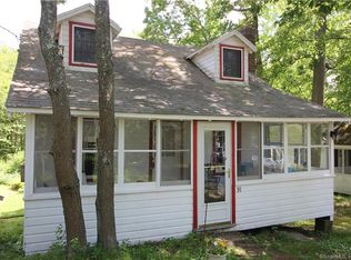 91 Great Hill Pond Rd, Portland, CT 06480