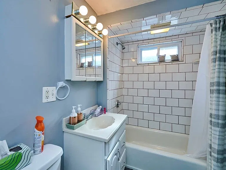 53 Fairfax St #1 — Photo 12