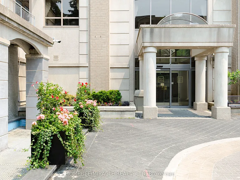 5418 Yonge St #1101 — Photo 4
