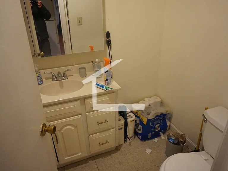 45 Ashford St #1 — Photo 8