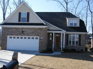 977 Jasmine Ln, Florence, SC 29501